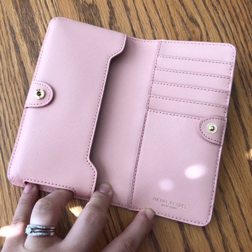 Henri Bendel phone wallet - Picture 2 of 3